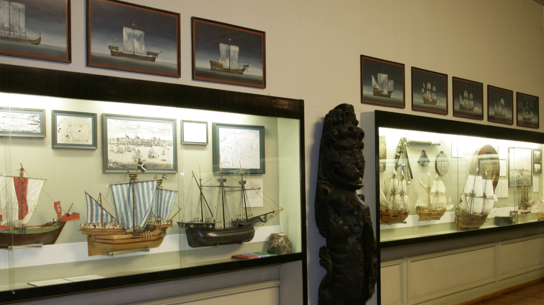 Svētdienas ekskursija „Jūrnieki, kuģi, bākas: lietas un vietas” Rīgas vēstures un kuģniecības muzejā