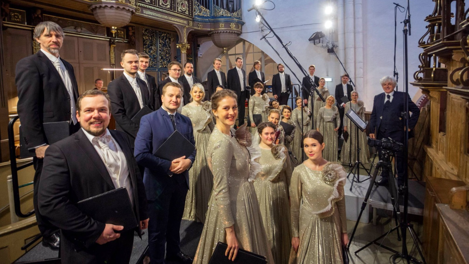 Rīgas kamerkoris “Ave Sol” ielūdz uz Klusās sestdienas koncertu