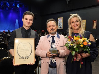 Iluzionisti Dace un Enriko Pecolli 