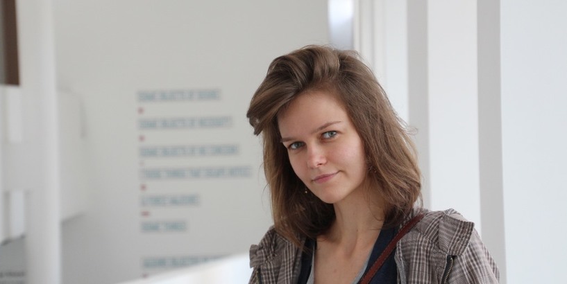 Tase dzejas „Vidzemē” ar Ingu Pizāni