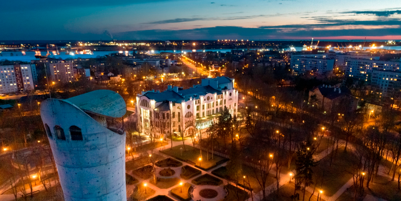 Interaktīva izstāde, karikatūras un DJ Kultūras pils “Ziemeļblāzma” parkā