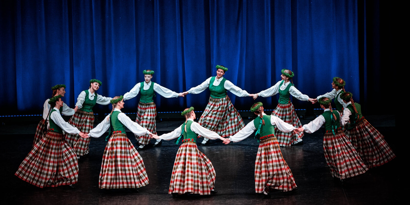 Deju koncerts “Pazust putenī”