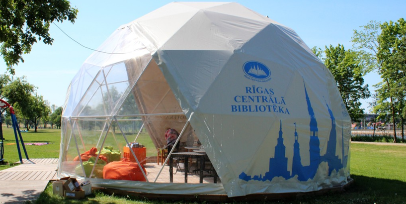 Sākas RCB Pludmales lasītavas jaunā sezona Lucavsalā