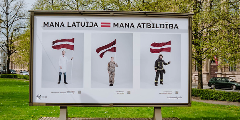 Neatkarības atjaunošanas 35. gadadienā pilsētvidē apskatāma patriotiska foto portretu sērija