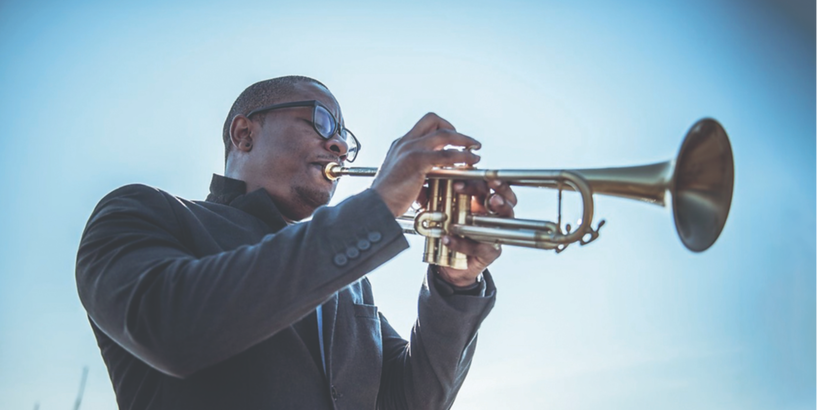 VEF JAZZ CLUB aicina uz šīs vasaras pirmo brīvdabas koncertu Kultūras pils “Ziemeļblāzma” parkā