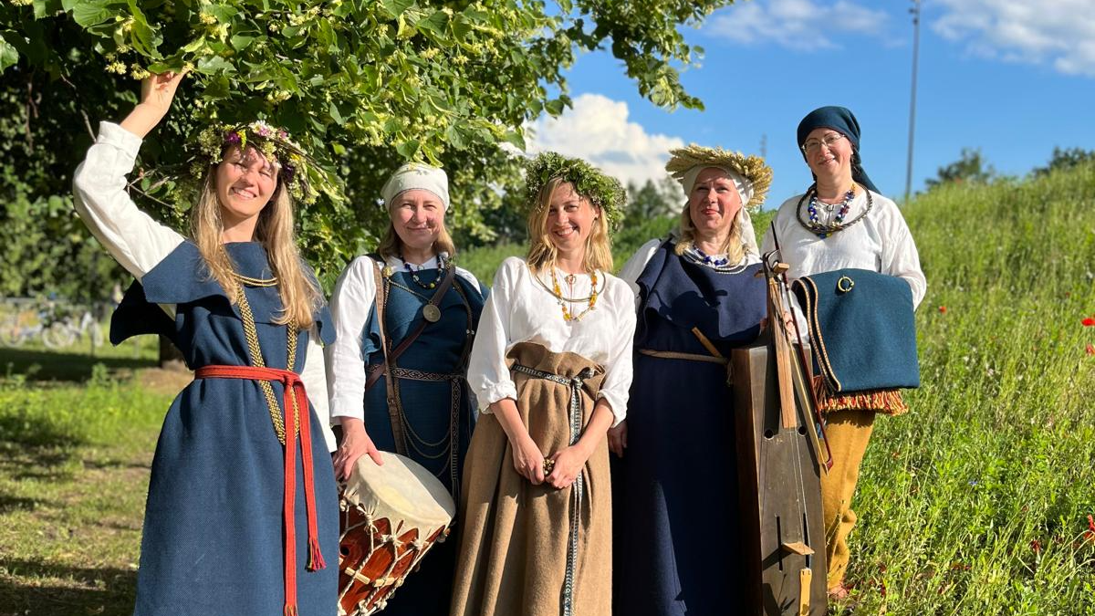 Folkloras kopa “Lāns” atzīmē 25 gadu jubileju