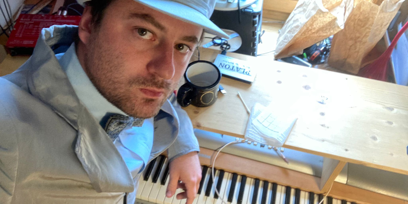 Oriģināloperetes «Trīs zvaigznes. Zigfrīds» izrādes decembrī