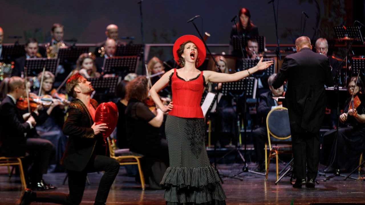 Operetes teātris aicina uz krāšņajiem Jaungada koncertiem «La Belle Epoque»