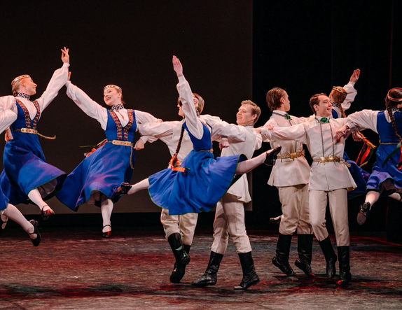 “Liesma” aicina uz jubilejas koncertu “Kas Liesmai liek degt?”