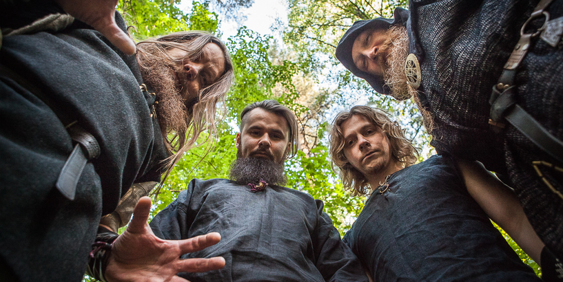 Neofolkloras nakts tirgus Kalnciema kvartālā 21. jūnijā