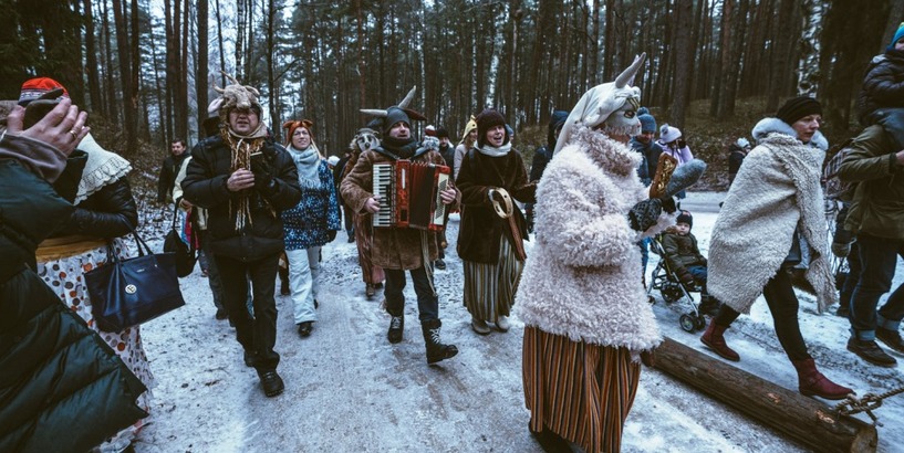 BRĪVDABAS MUZEJS IELŪDZ UZ ZIEMAS SAULGRIEŽU SVINĪBĀM UN BLUĶA VAKARU