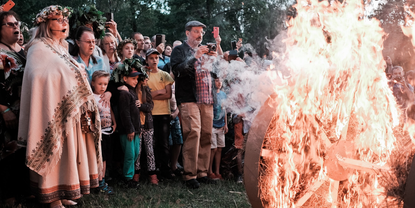 Rīgā svētkus svinēja vairāki desmiti tūkstošu līgotāju
