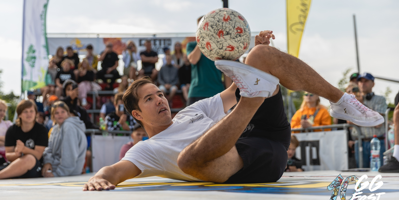 Rīgā ieradīsies pasaules labākie futbola frīstaileri