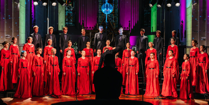 Jauniešu kora "Balsis" Ziemassvētku koncerti "es paliku”