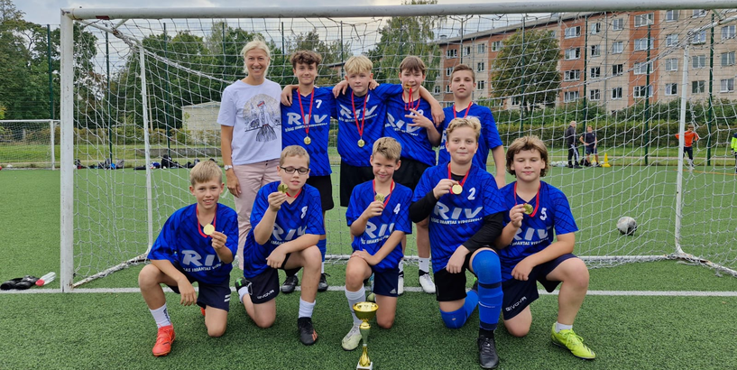 Rīgas skolu futbols 6.-7. klašu grupā