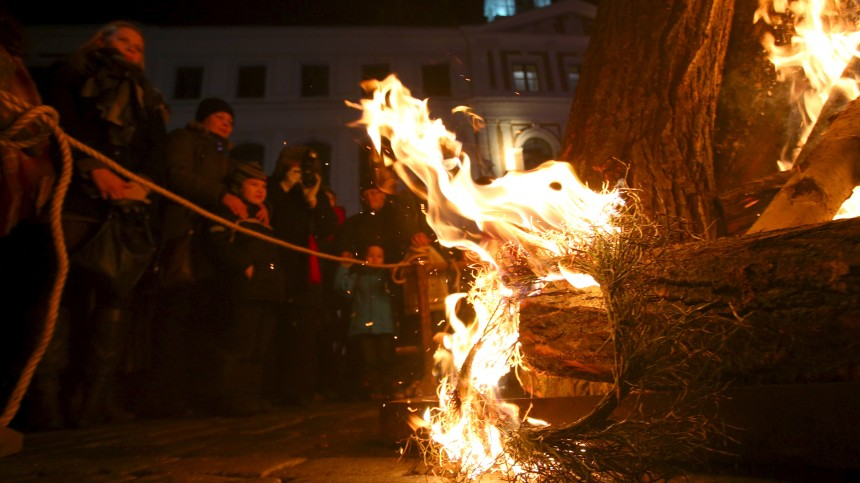 Ziemas saulgrieži tradīcijās, rotaļās un dziesmās kopā ar “Skandiniekiem”