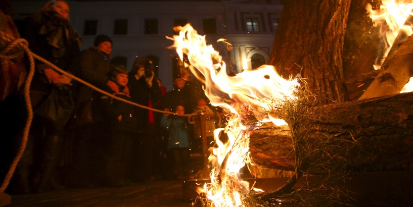 Ziemas saulgrieži tradīcijās, rotaļās un dziesmās kopā ar “Skandiniekiem”