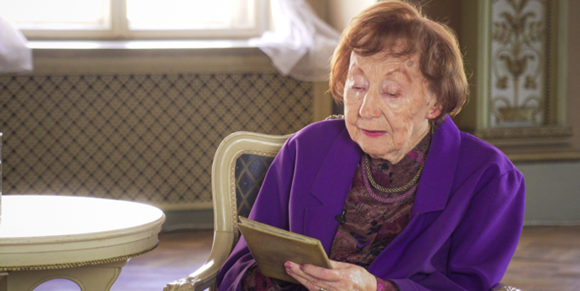 Literāri-muzikāla pēcpusdiena ar dzejnieci Liju Brīdaku