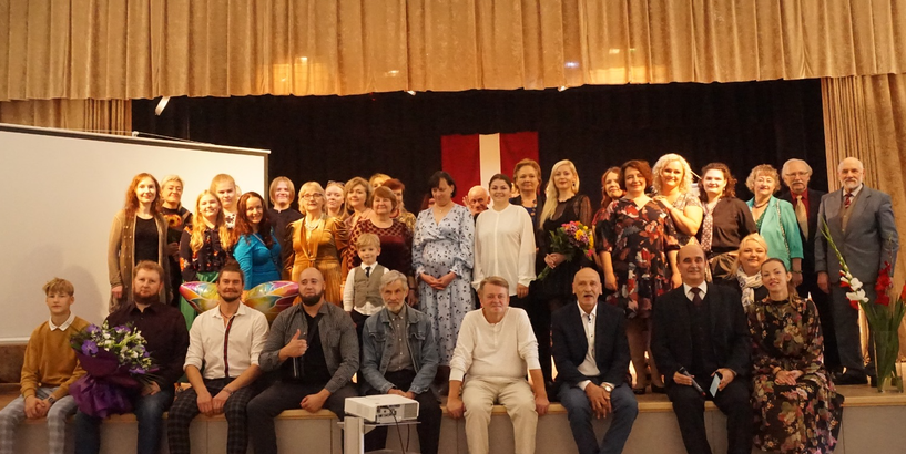 Teātra dienai veltīta izrāde “Čaukstenes”