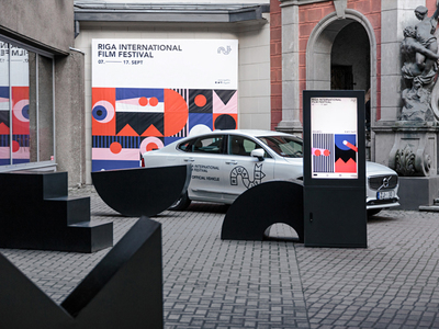 Filmu-festivala-RIGA-IFF-vizuala-komunikacija-un-vides-objekti.jpg