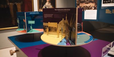 Izstāde “Satversme 100+” veltīta valsts pamatlikuma vēsturei