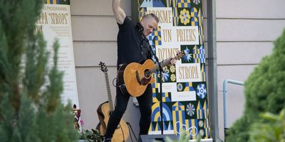 Vasaras kultūrtelpā “Strops” - “Dzelzs vilks” līderis Juris Kaukulis