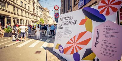 Tērbatas iela uz mēnesi nodota gājēju, riteņbraucēju un tirgotāju rīcībā