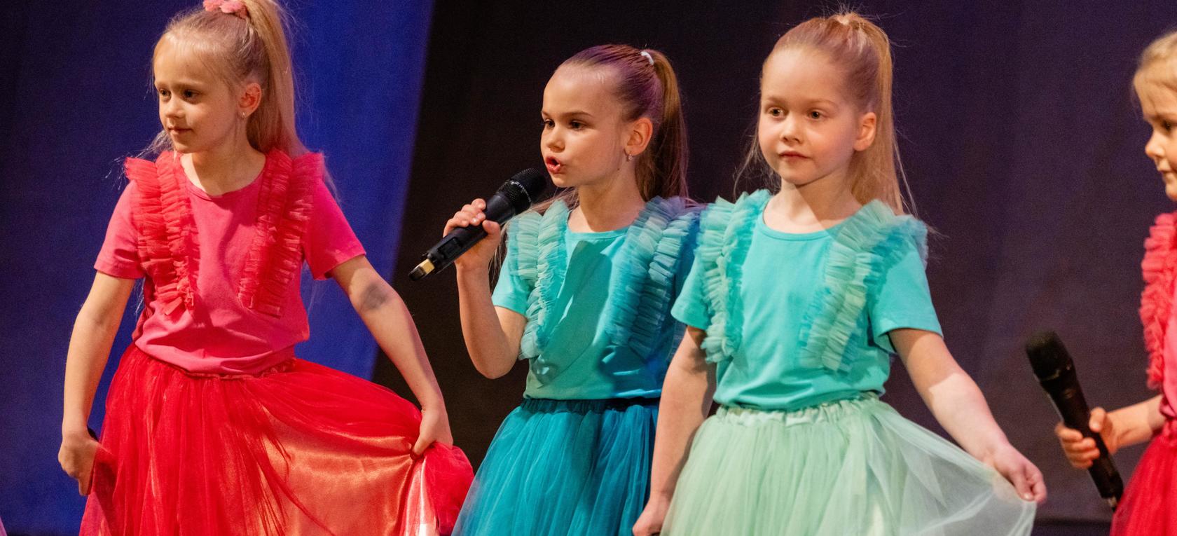 Kultūras centrā “Imanta”  pasākums ģimenēm “Brīnumi klāt!”