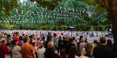 Vērmanes dārza estrādē - Imanta Kalniņa dziesmu vakars