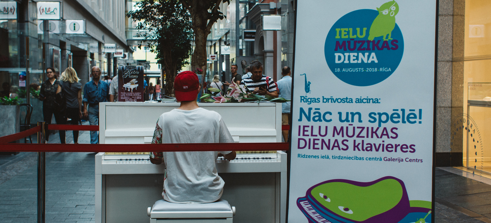 Rīdziniekus un viesus Rīgas svētkos priecēja 8. “Ielu mūzikas diena”