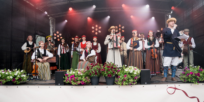 4. maija svinības Rātslaukumā