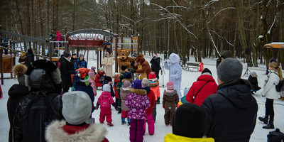 Muzikāls iestudējums "Ziemeļbriedim pa pēdām"