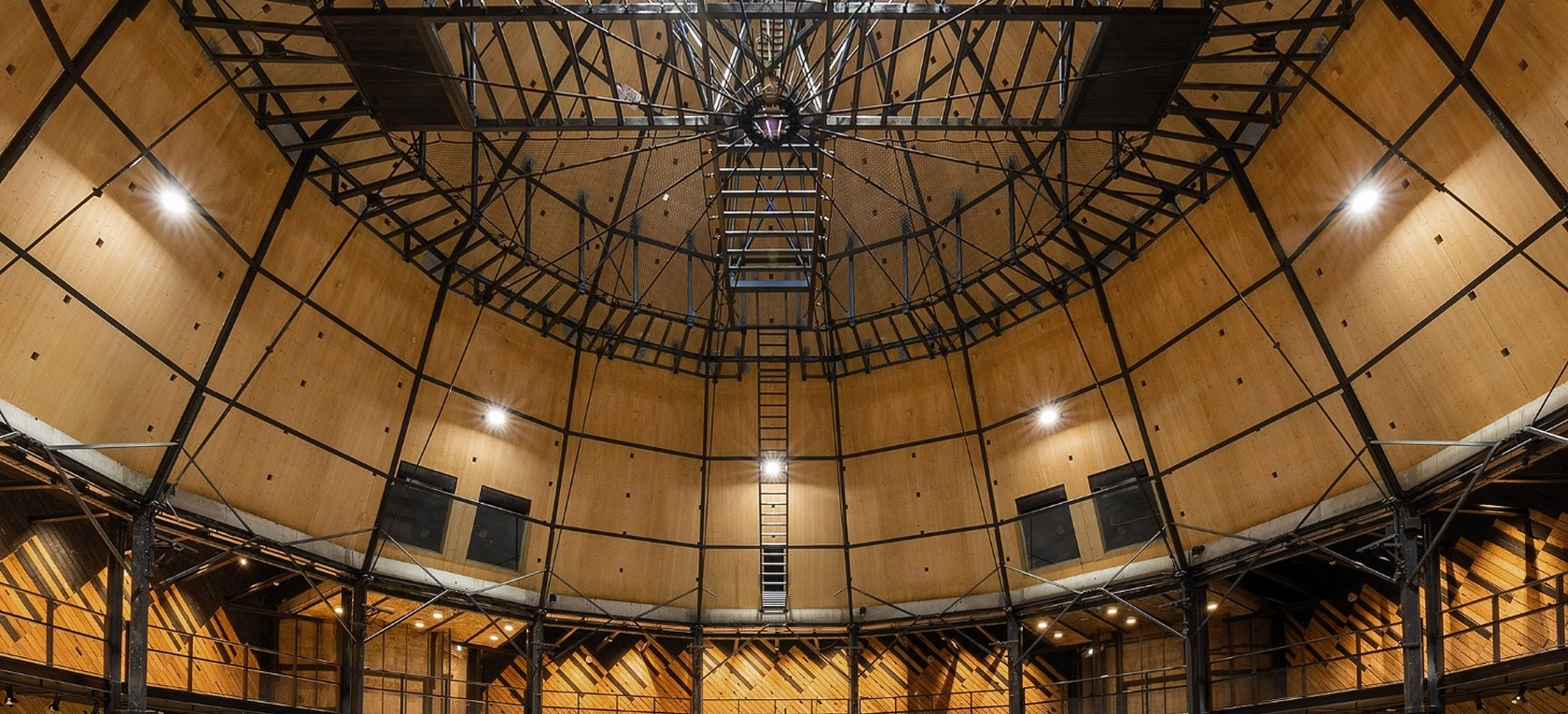 Rīgas cirks atgriežas Merķeļa ielā 4