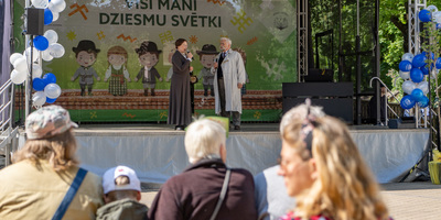 Ar bagātīgu programmu Kultūras pils “Ziemeļblāzma” parkā aizvadīti Ziemeļblāzmas 115. bērnu svētki