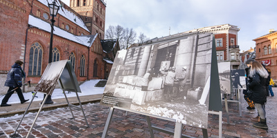 1991. gada barikāžu atcere Doma laukumā 
