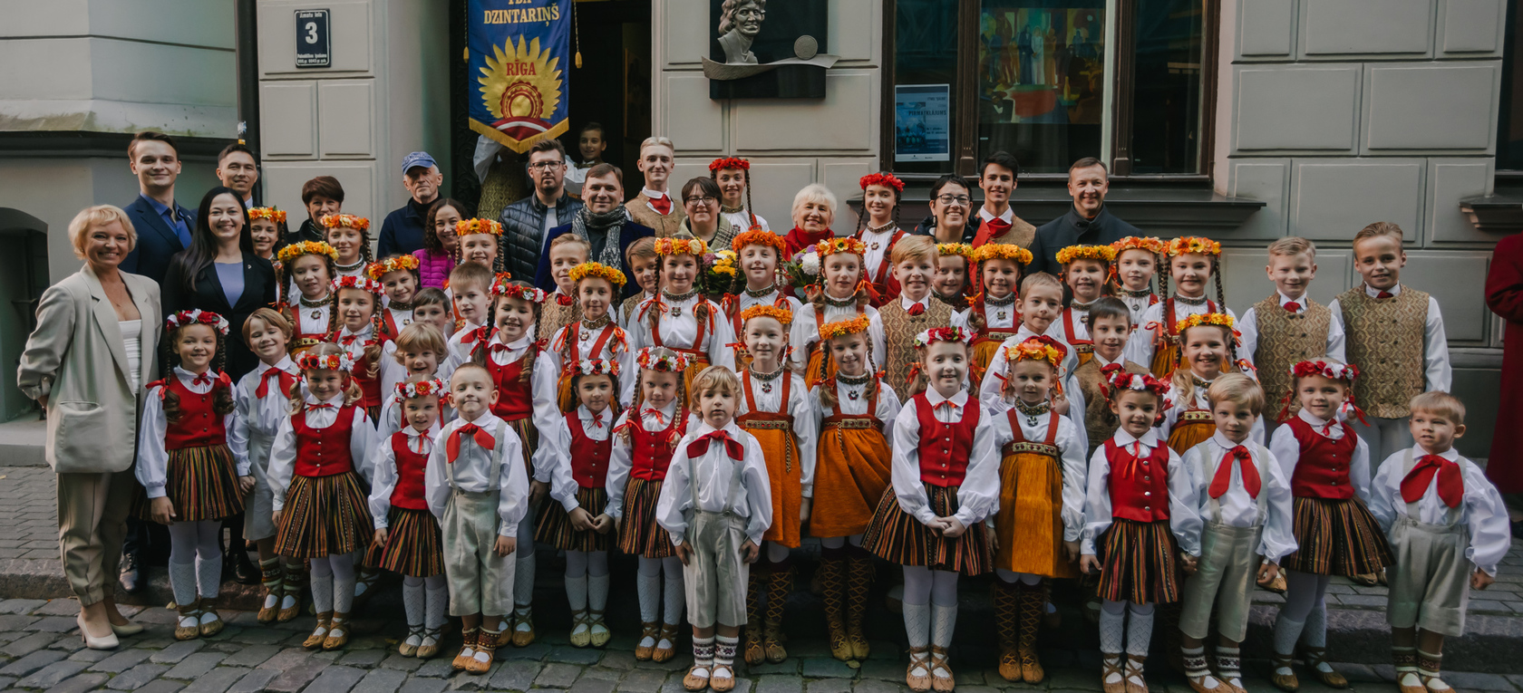 Zinaīdai Zeltmatei veltītās piemiņas plāksnes atklāšana