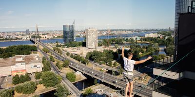  "Paskat, augšā cilvēks staigā!" - Filozofu rezidence