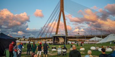 Hanzas dienu koncerts "Muzikālais launags" Ķīpsalas pludmalē