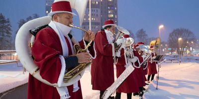 Ziemassvētku tubas 2021