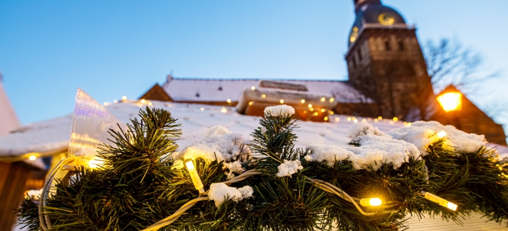 Pirmā Adventa egle tika iedegta Doma laukumā