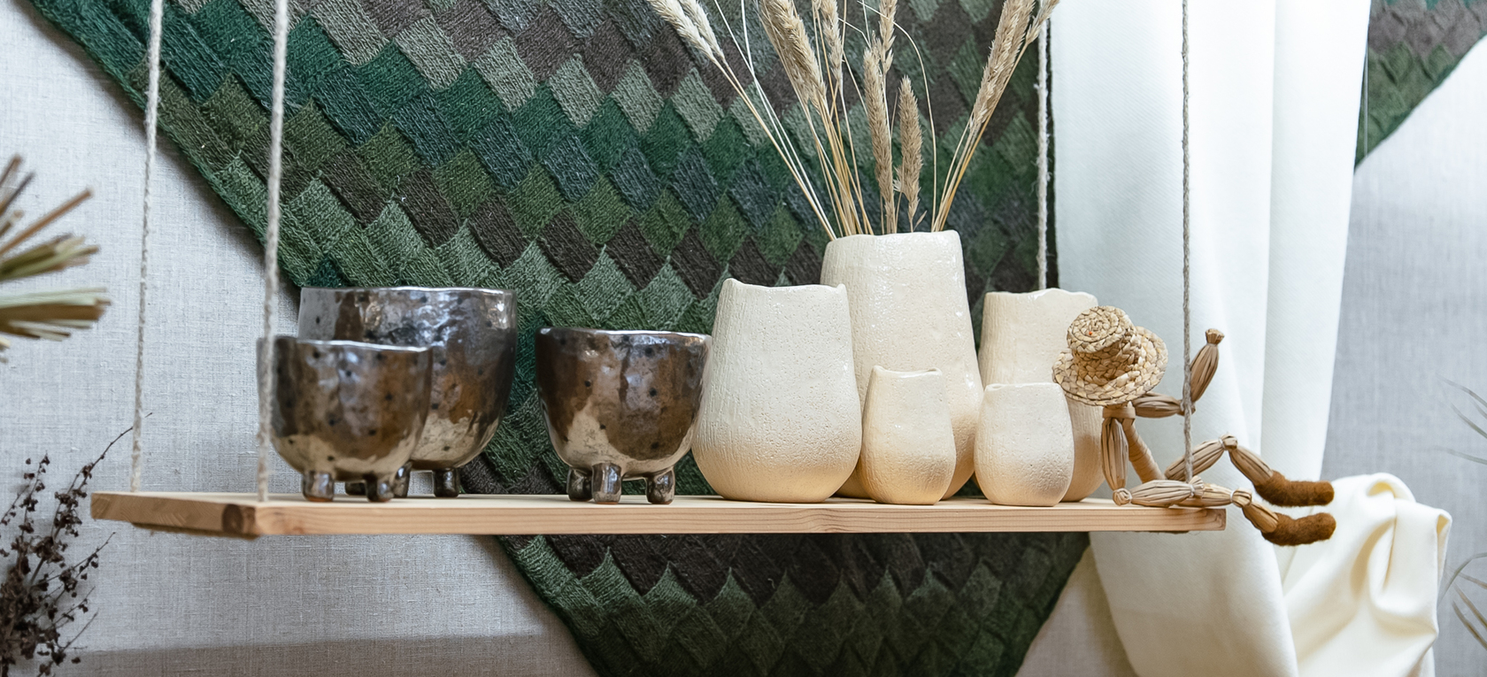 Tautas lietišķās mākslas izstāde “Tīrums” Rīgas Kultūras centrā “Iļģuciems”