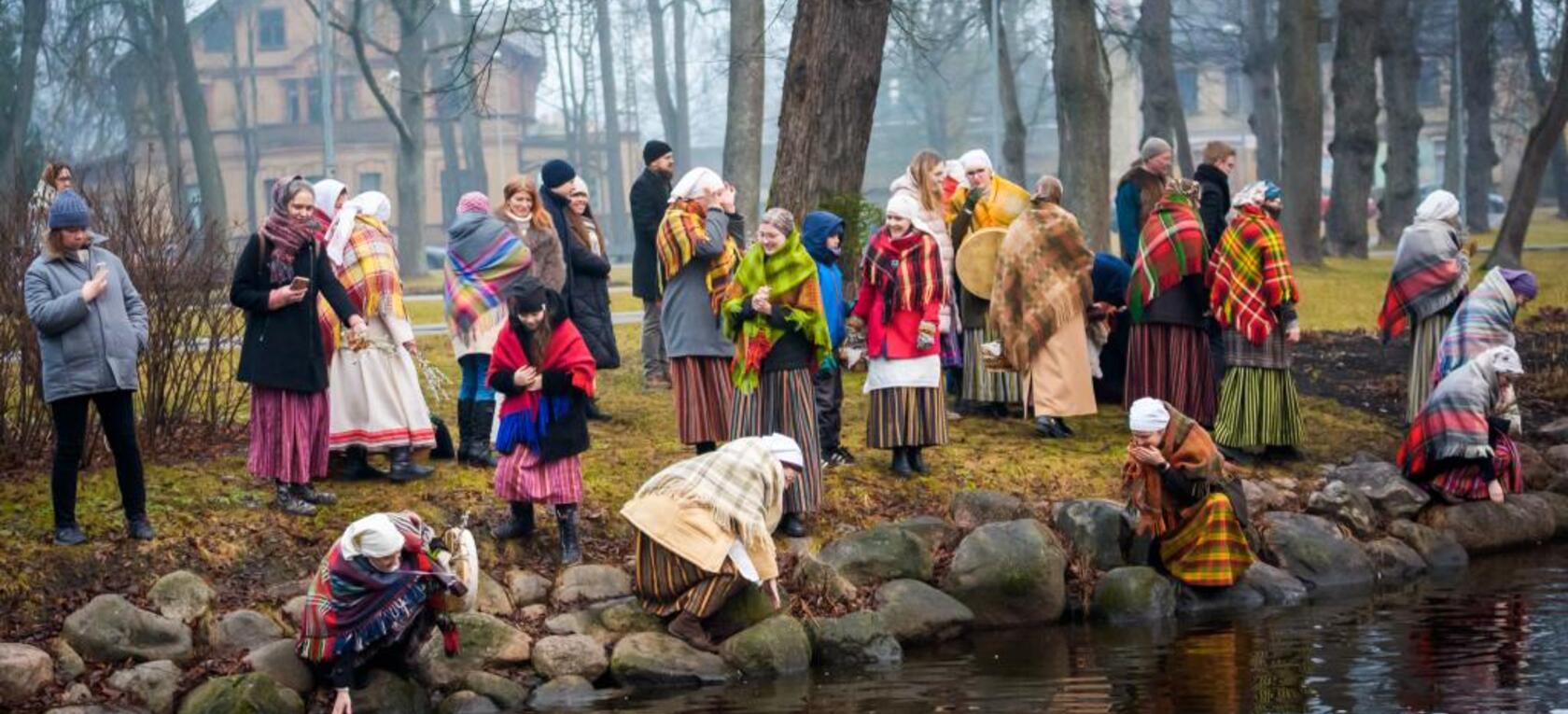 Lielās dienas saules sagaidīšana