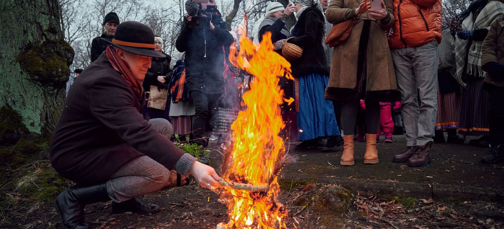 Lielās dienas saules sagaidīšanas rituāli Arkādijas parkā