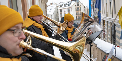 Adventes ieskaņas koncerts no Rātsnama balkona