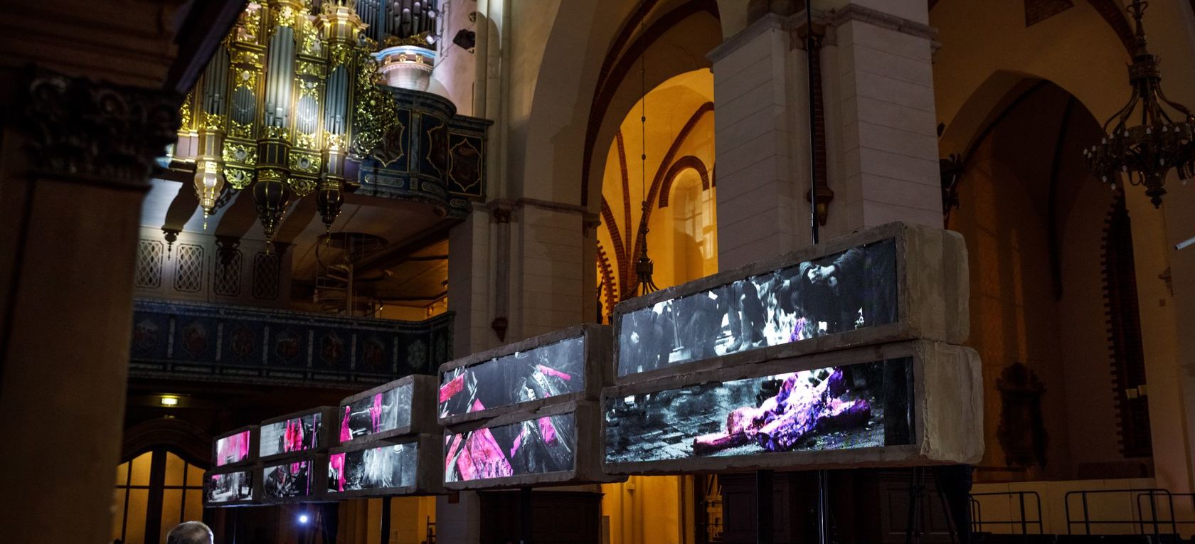 1991. gada barikāžu aizstāvju atcerei veltīts koncertstāsts “Mana uguns, kuries”